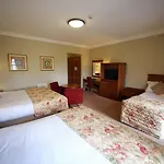 Hotel Clanard Court