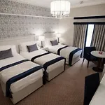 Clanard Court 4*