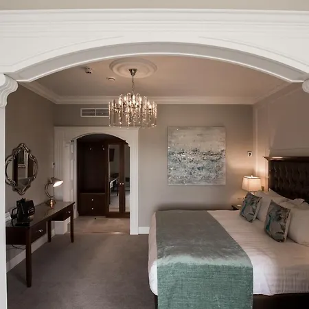 Clanard Court ホテル アシー