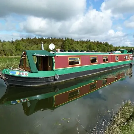 ホテル Clanard Court 4*