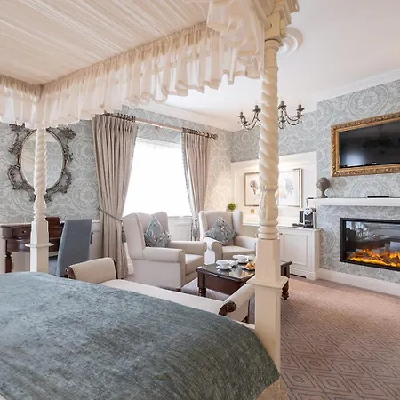 Hotel Clanard Court 4*