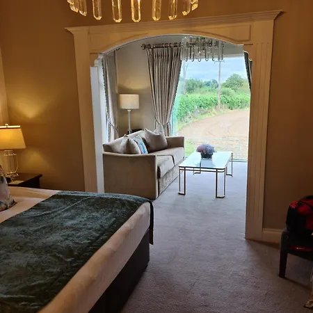 Clanard Court Hotel