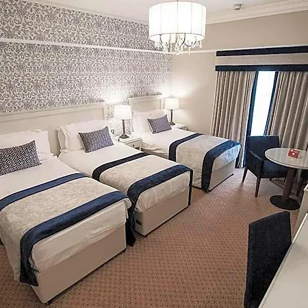 Hotel Clanard Court 4*