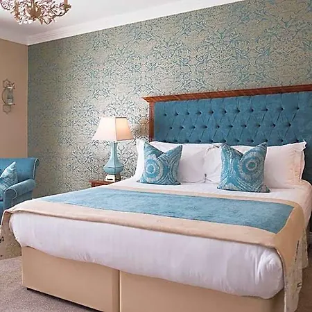 Hotel Clanard Court 4*