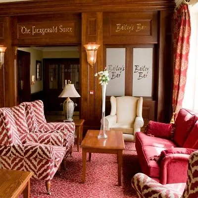 Hotel Clanard Court
