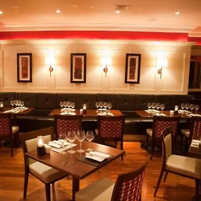 Clanard Court 4*