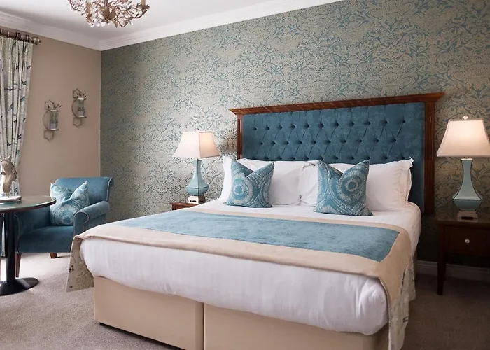 Clanard Court Атай