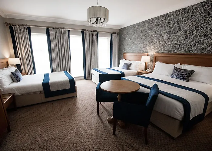 Hotel Clanard Court 4*