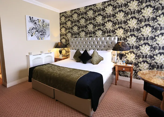 Clanard Court Атай