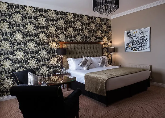 Clanard Court Атай